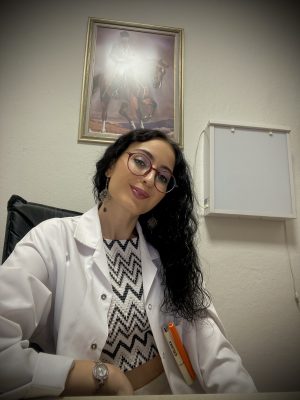 Açelya Daştan